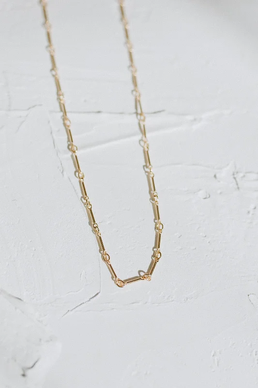 Oval shape necklaces-Camila Bar Chain Necklace