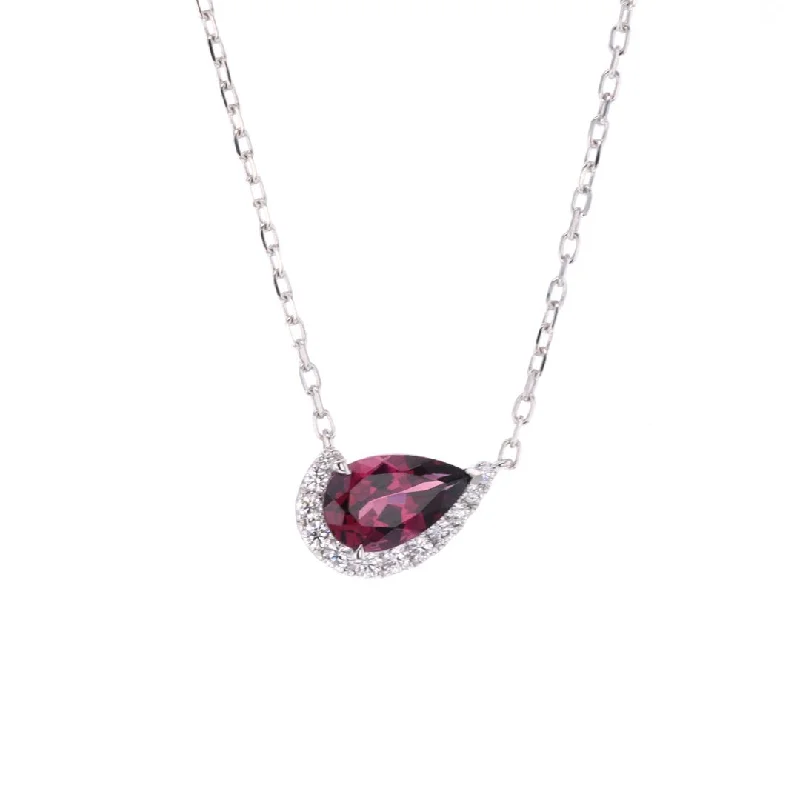 Raised disc necklaces-Garnet & Diamond Pendant Necklace